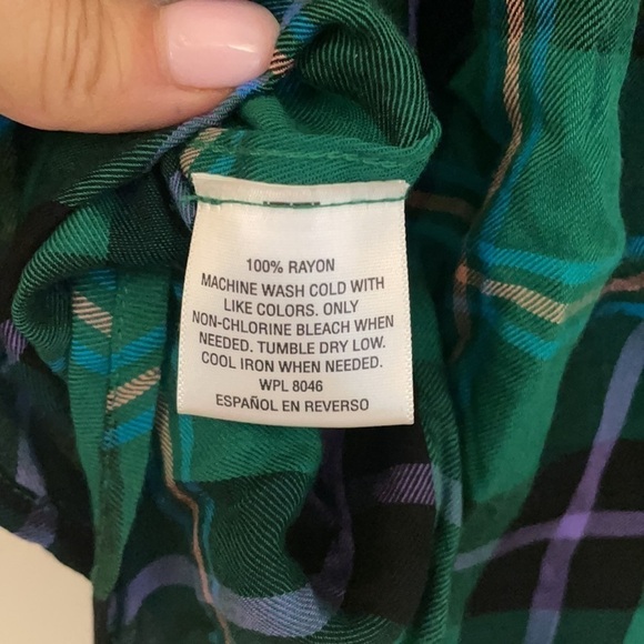 Green Plaid Button-down Shirt - Picture 5 of 5